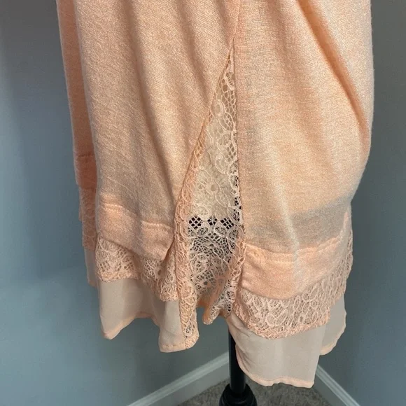 Kori Coral Peach Lace Layered Fall Long Sleeve Top - Picture 5 of 8